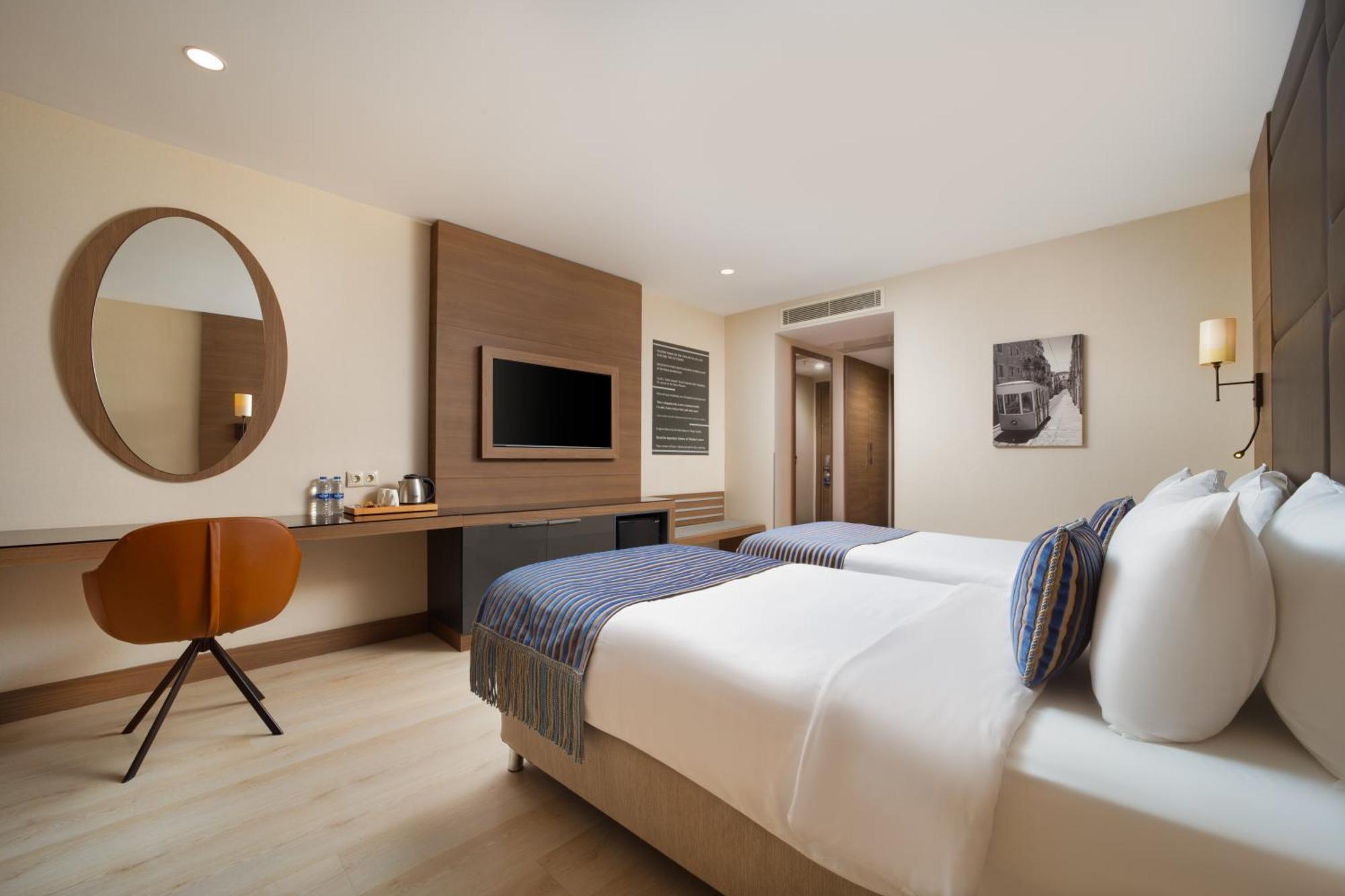 Tryp By Wyndham Istanbul Sisli Hotel ภายนอก รูปภาพ